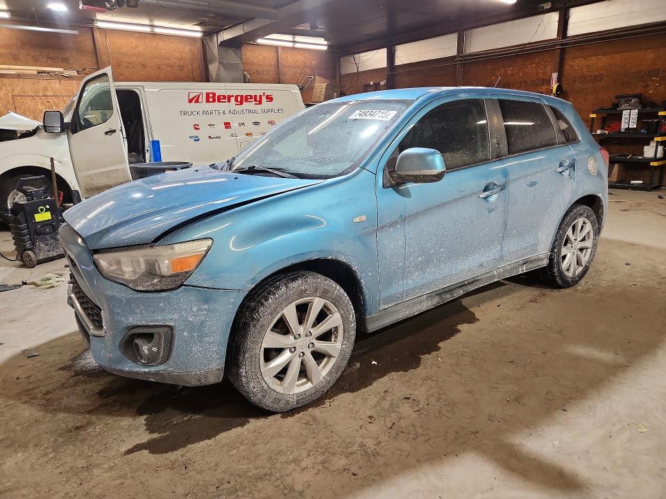 MITSUBISHI OUTLANDER 2013 с VIN 4A4AR3AU3DE019950 - Фото с аукциона