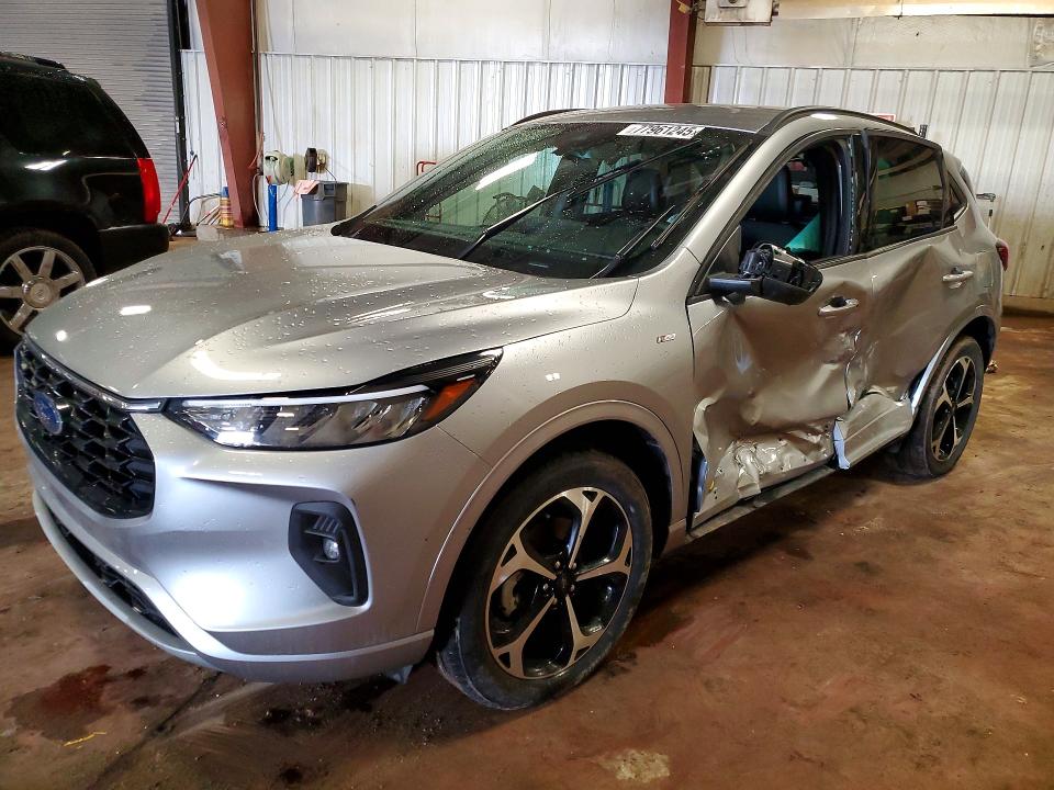 Photo 1 from auction – 2023 FORD ESCAPE with VIN 1FMCU9NA6PUA06536