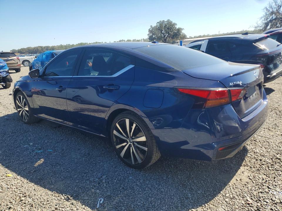 Photo 2 from auction – 2021 NISSAN ALTIMA with VIN 1N4BL4CV6MN315222