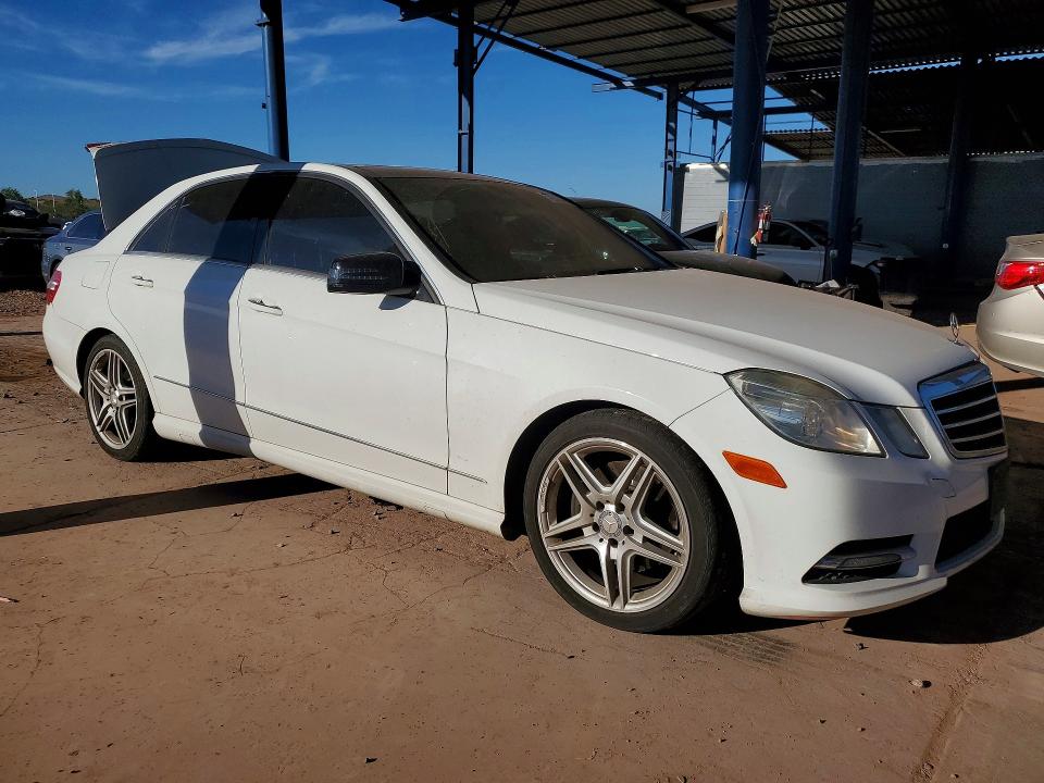 Photo 4 from auction – 2013 MERCEDES-BENZ E with VIN WDDHF8JB2DA753227