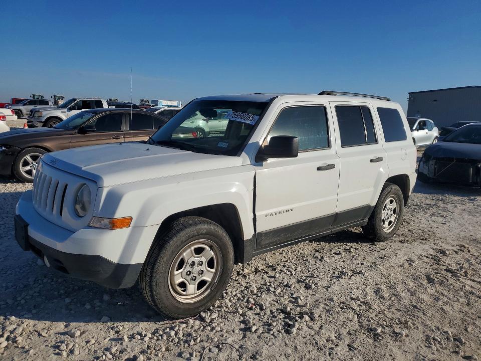 JEEP PATRIOT 2016 with VIN 1C4NJPBB7GD774355 - Photo from auction