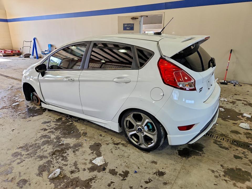 Photo 2 from auction – 2015 FORD FIESTA with VIN 3FADP4GX8FM146441