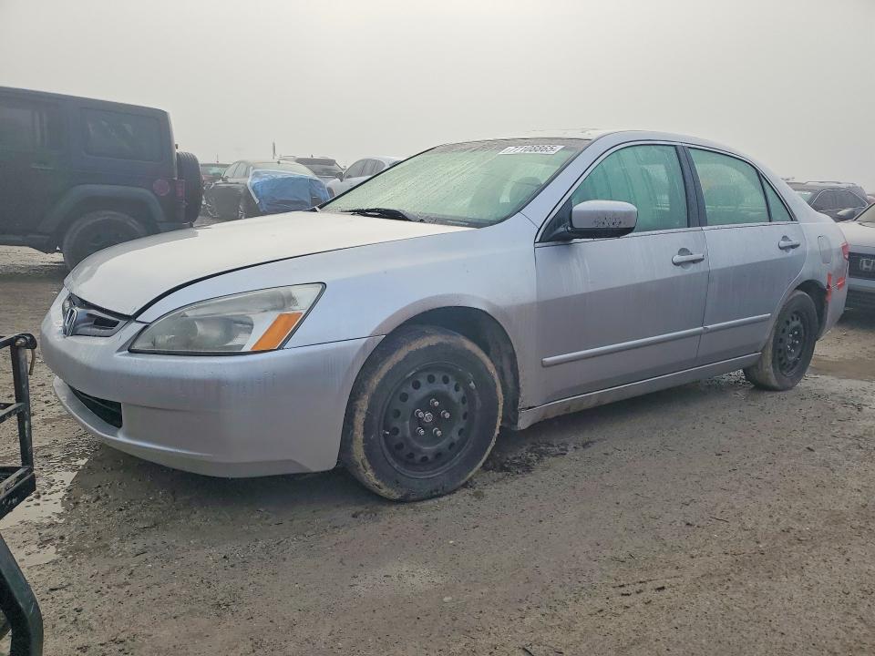 HONDA ACCORD 2004 with VIN JHMCM56804C011501 - Photo from auction