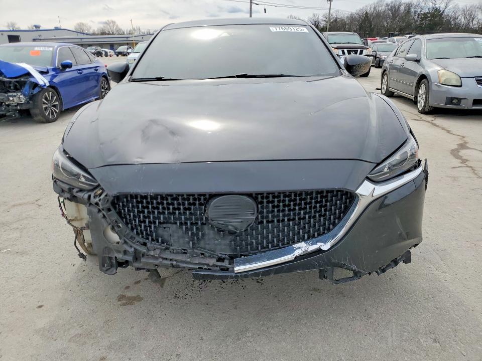 Photo 5 from auction – 2018 MAZDA 6 with VIN JM1GL1UM7J1322493