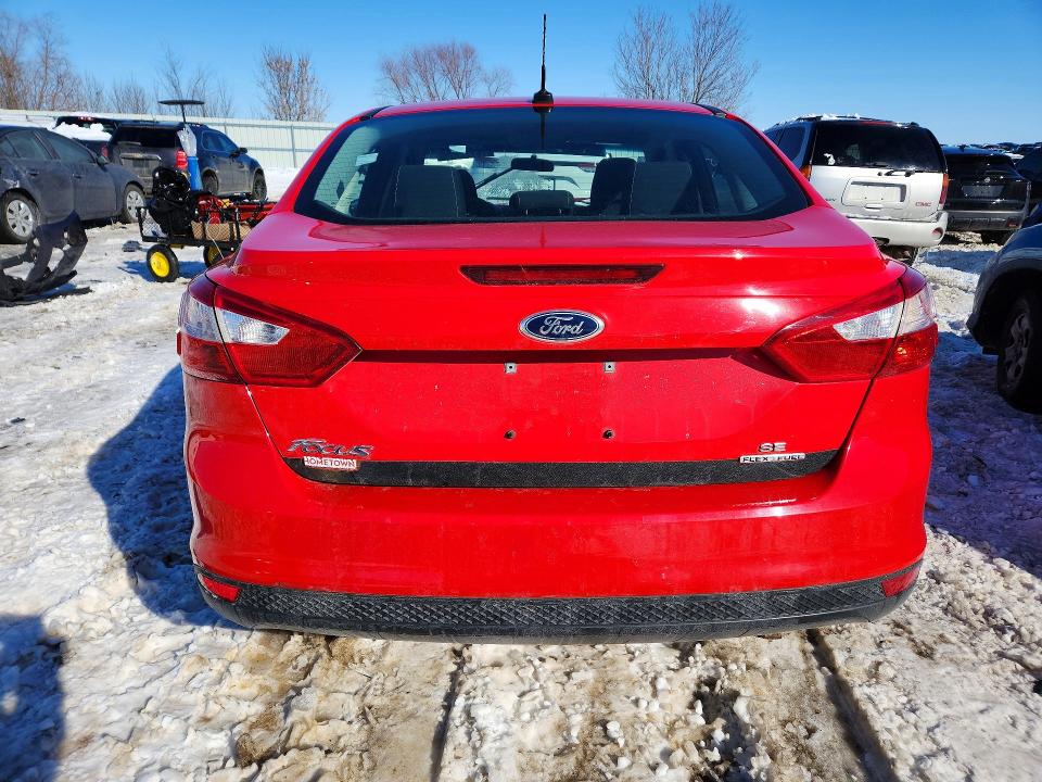 Photo 6 from auction – 2013 FORD FOCUS SE with VIN 1FADP3F29DL326736