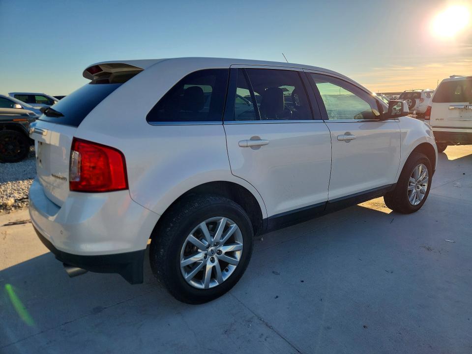 Photo 3 from auction – 2011 FORD EDGE with VIN 2FMDK3KC4BBA47114