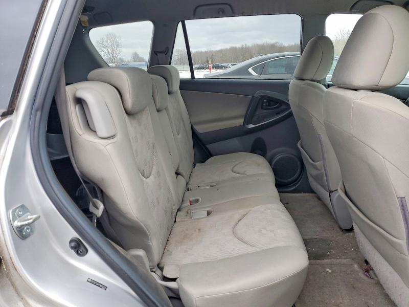 Photo 11 from auction – 2009 TOYOTA RAV4 with VIN 2T3ZF33V79W005591