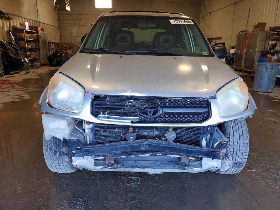 Photo 5 from auction – 2004 TOYOTA RAV4 with VIN JTEHD20V246005004