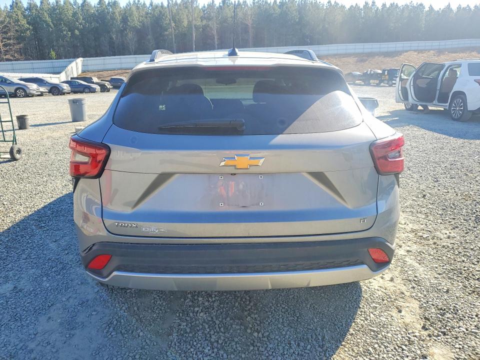 Photo 6 from auction – 2025 CHEVROLET TRAX with VIN KL77LHEP2SC020811