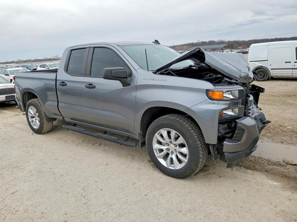 Photo 4 from auction – 2021 CHEVROLET SILVERADO with VIN 1GCRWBEH9MZ148486
