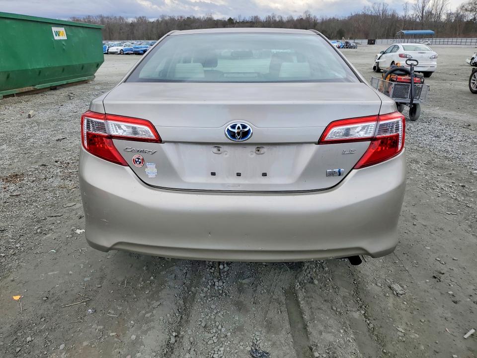 Photo 6 from auction – 2013 TOYOTA CAMRY HYBR with VIN 4T1BD1FK3DU081677