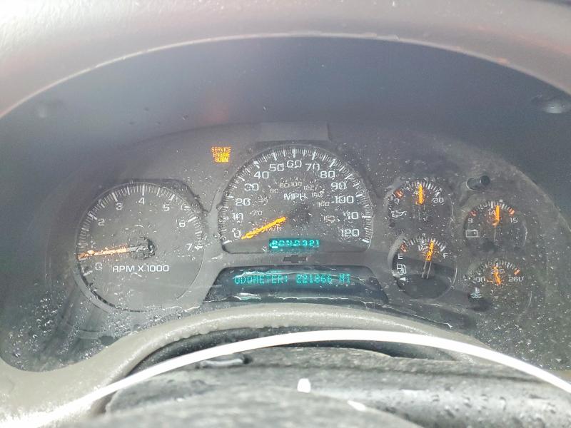 Photo 9 from auction – 2002 CHEVROLET TRAILBLAZE with VIN 1GNDS13SX22269331
