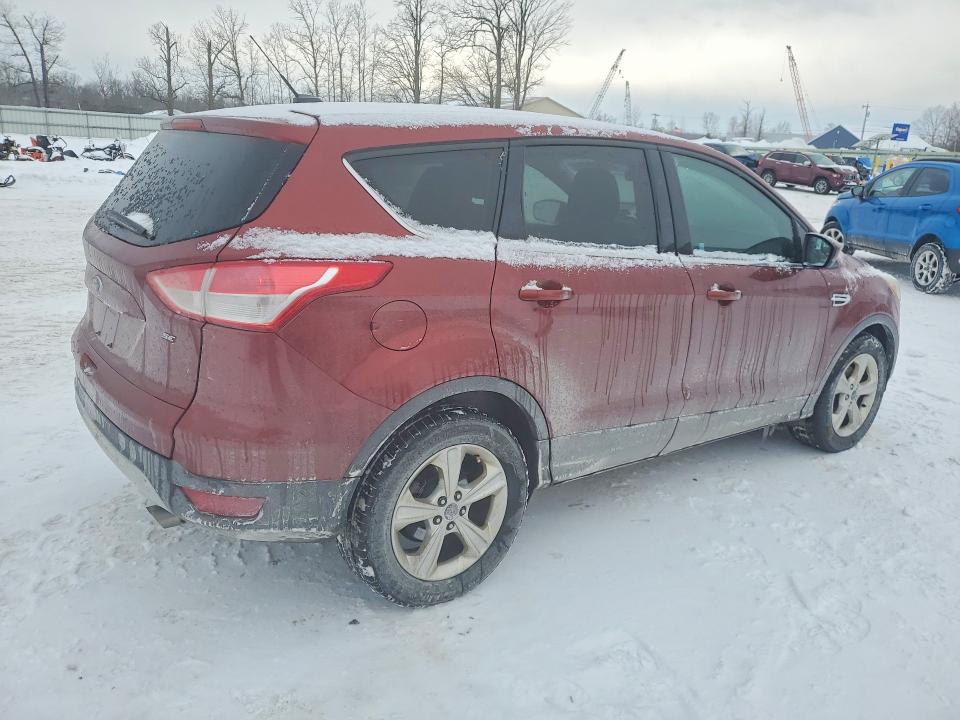 صورة رقم 3 من المزاد - 2015 FORD ESCAPE SE مع VIN 1FMCU0G70FUC41235