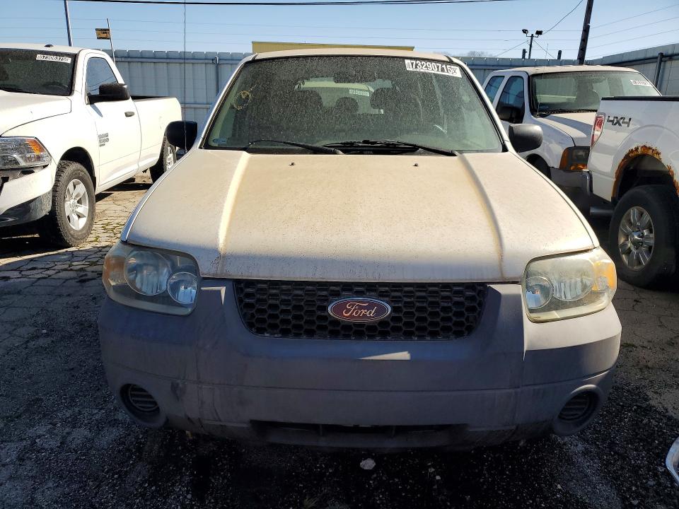 Photo 5 from auction – 2007 FORD ESCAPE with VIN 1FMCU02ZX7KB67800