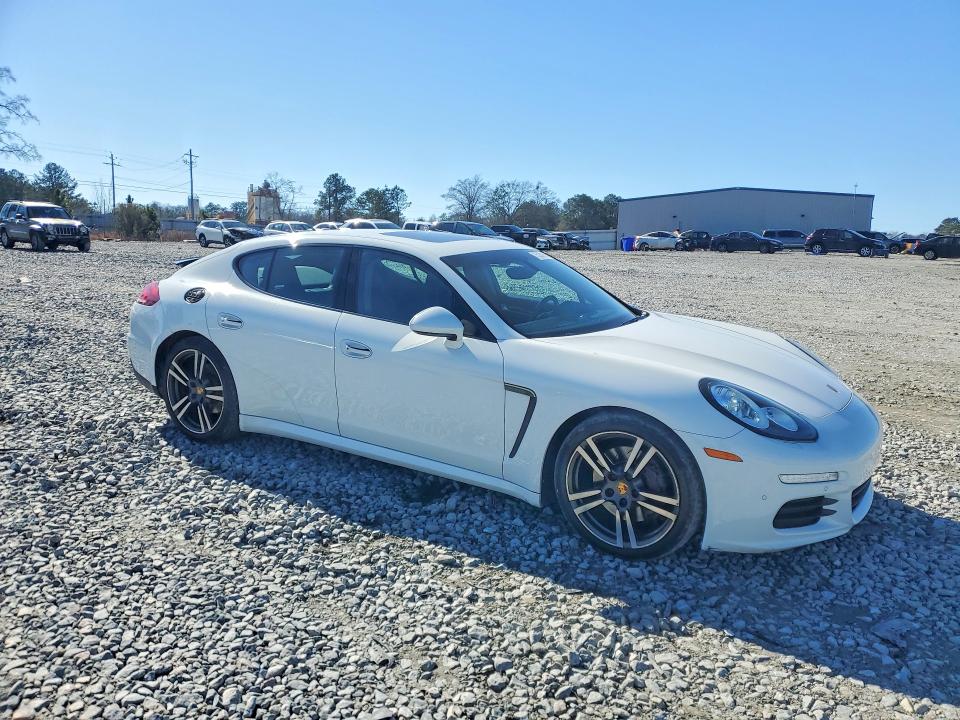 Photo 4 from auction – 2016 PORSCHE PANAMERA with VIN WP0AA2A71GL003264