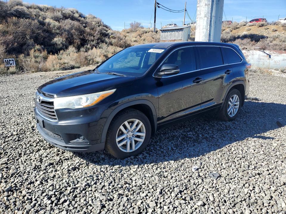 TOYOTA HIGHLANDER 2015 with VIN 5TDBKRFH9FS179102 - Photo from auction