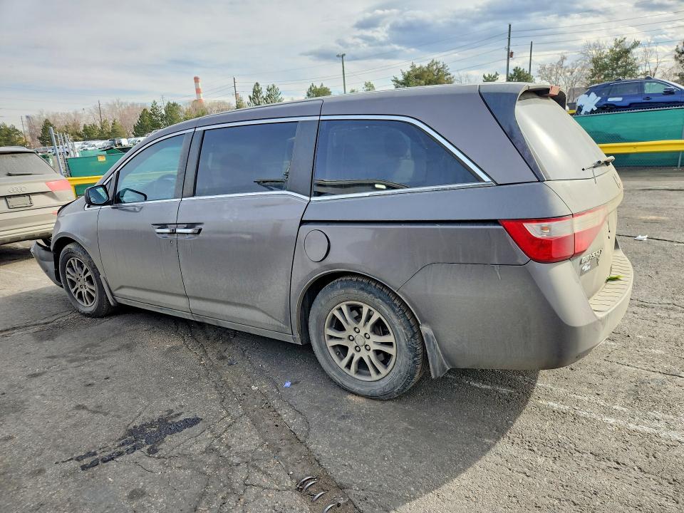 Photo 2 from auction – 2012 HONDA ODYSSEY with VIN 5FNRL5H43CB013379