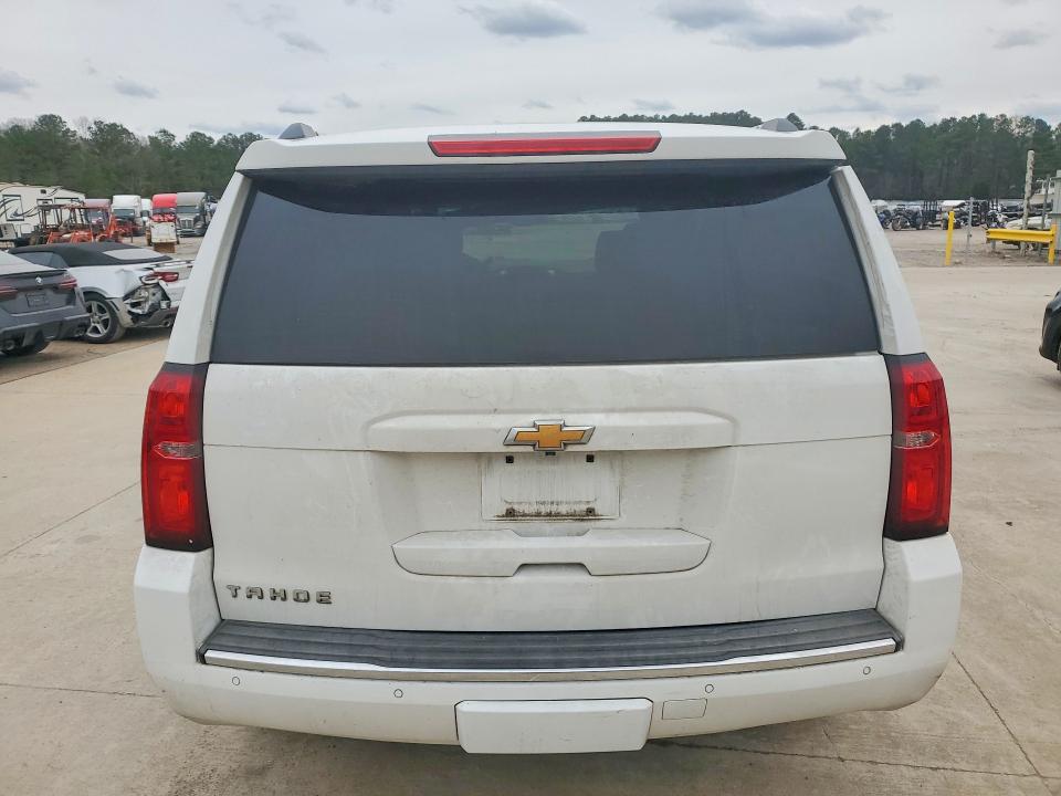 Photo 6 from auction – 2015 CHEVROLET TAHOE with VIN 1GNSCCKC6FR216116