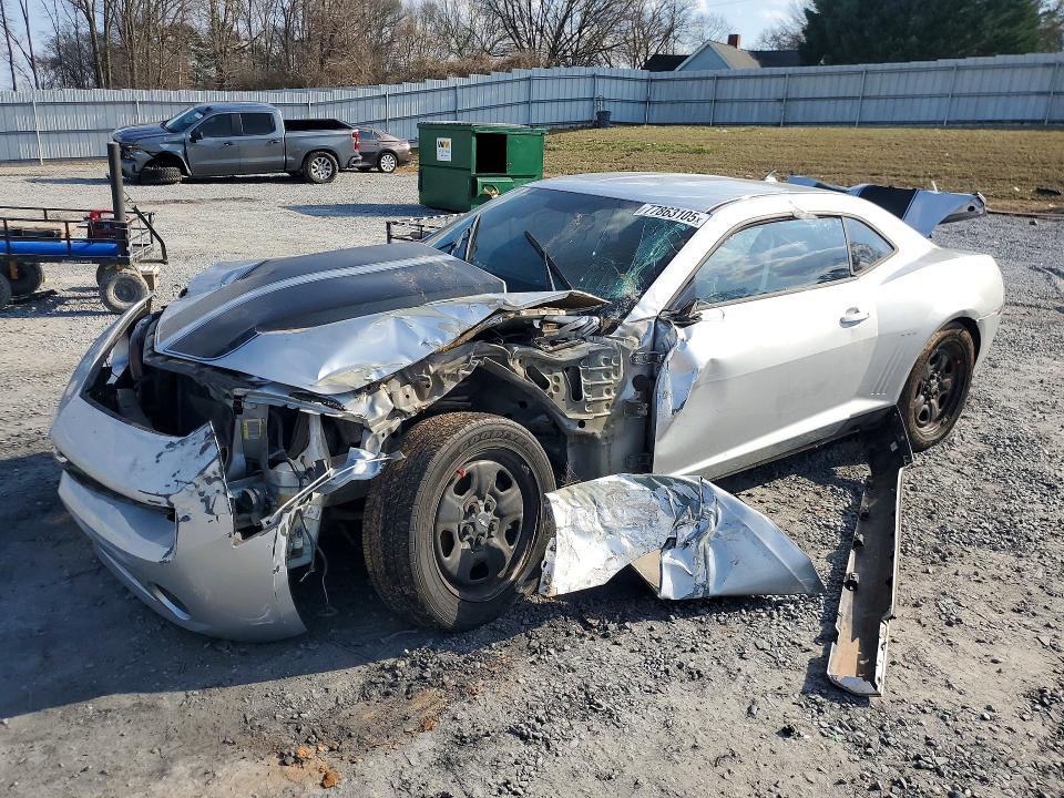 CHEVROLET CAMARO 2012 with VIN 2G1FA1E35C9186623 - Photo from auction