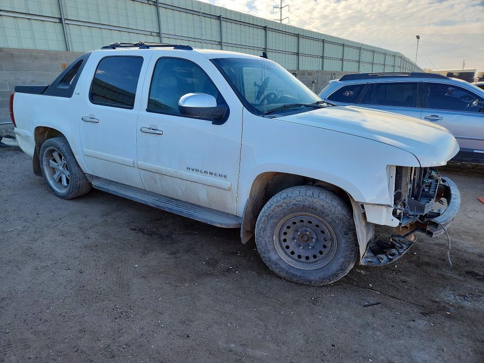 Photo 4 from auction – 2007 CHEVROLET AVALANCHE with VIN 3GNFK12327G278641