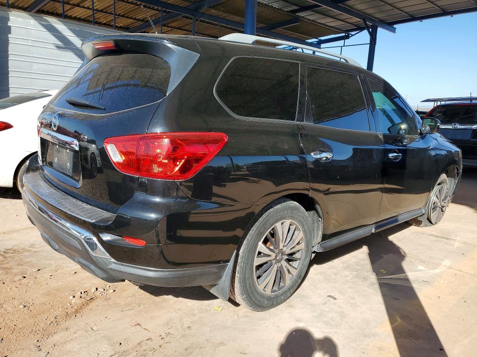 Photo 3 from auction – 2017 NISSAN PATHFINDER with VIN 5N1DR2MN9HC614785