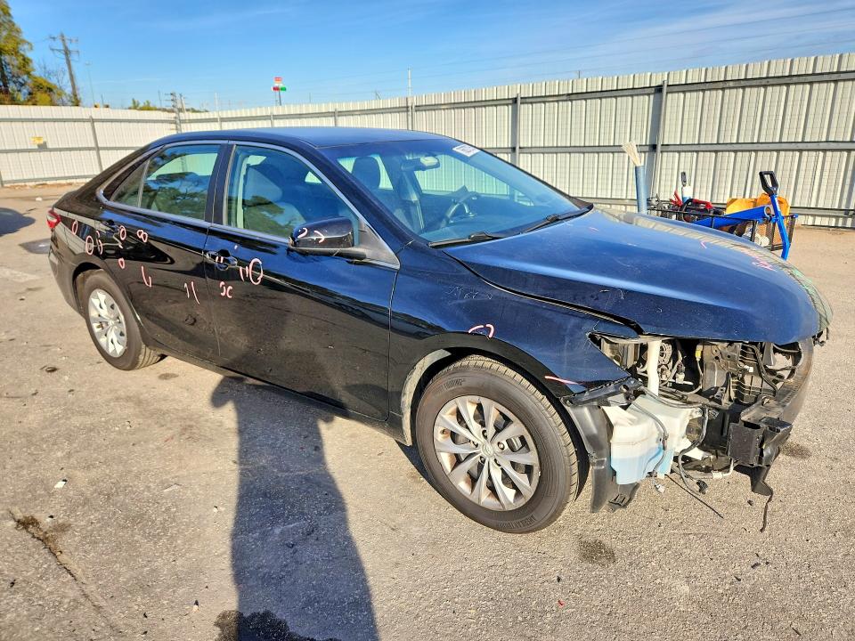Photo 4 from auction – 2016 TOYOTA CAMRY with VIN 4T4BF1FK0GR547635