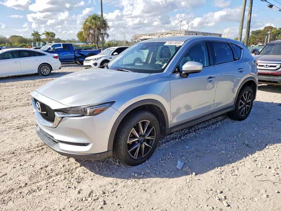Photo 1 from auction – 2017 MAZDA CX-5 GRAND with VIN JM3KFADL7H0200992