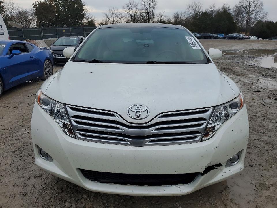Photo 5 from auction – 2010 TOYOTA VENZA with VIN 4T3BK3BB4AU045104