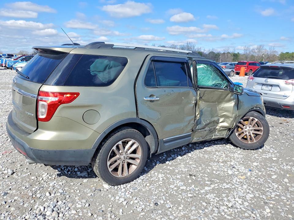Photo 3 from auction – 2013 FORD EXPLORER with VIN 1FM5K7D82DGB03891