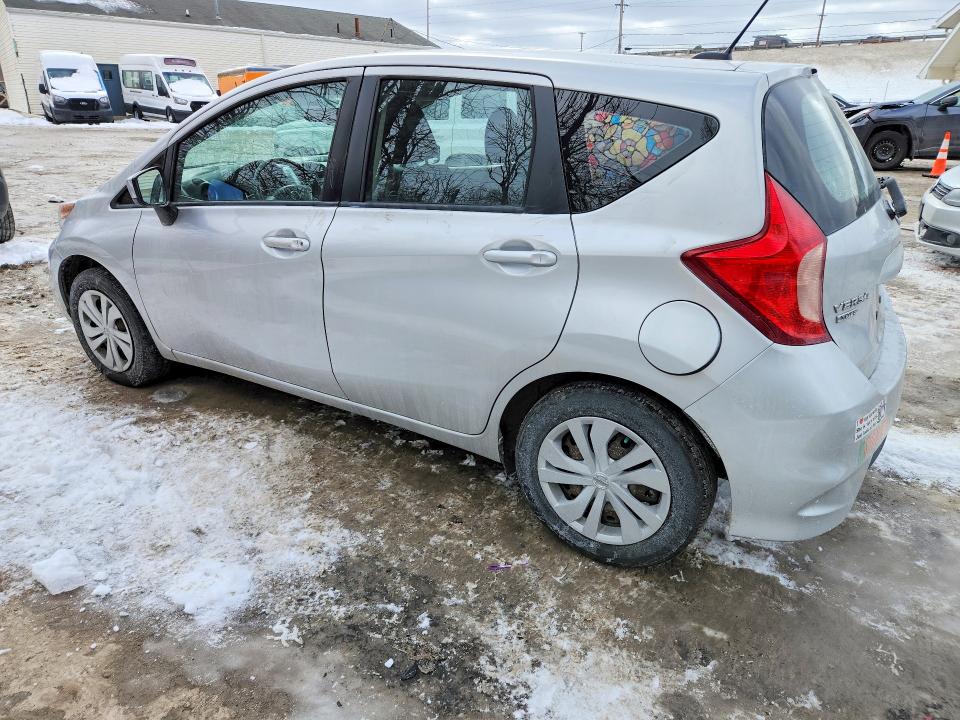 Photo 2 from auction – 2018 NISSAN VERSA NOTE with VIN 3N1CE2CP7JL352101
