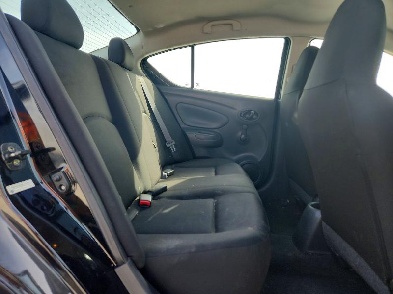 Photo 10 from auction – 2017 NISSAN VERSA with VIN 3N1CN7AP8HL879025
