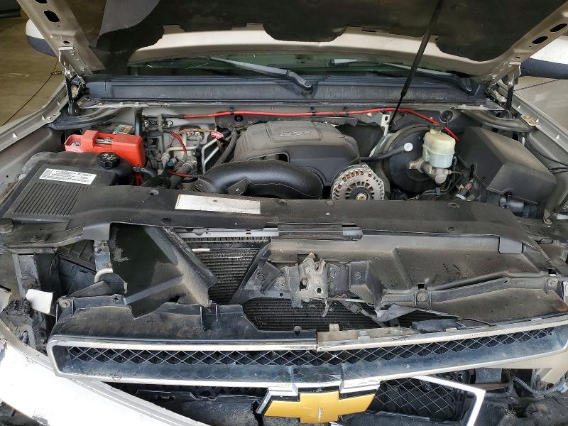 Photo 11 from auction – 2007 CHEVROLET SUBURBAN with VIN 3GNFC16017G264260