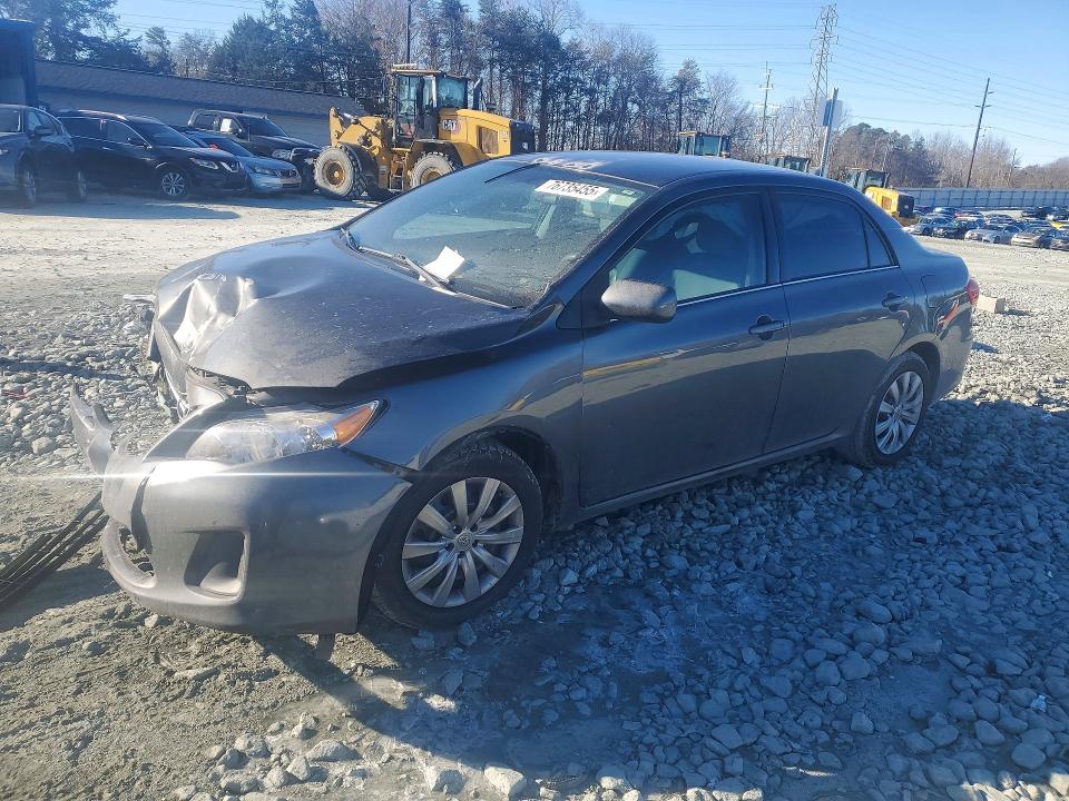 TOYOTA COROLLA 2013 with VIN 2T1BU4EEXDC008112 - Photo from auction