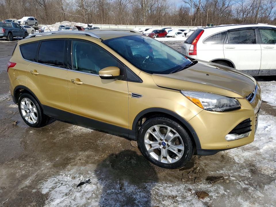 Photo 4 from auction – 2014 FORD ESCAPE TIT with VIN 1FMCU9J95EUC15579