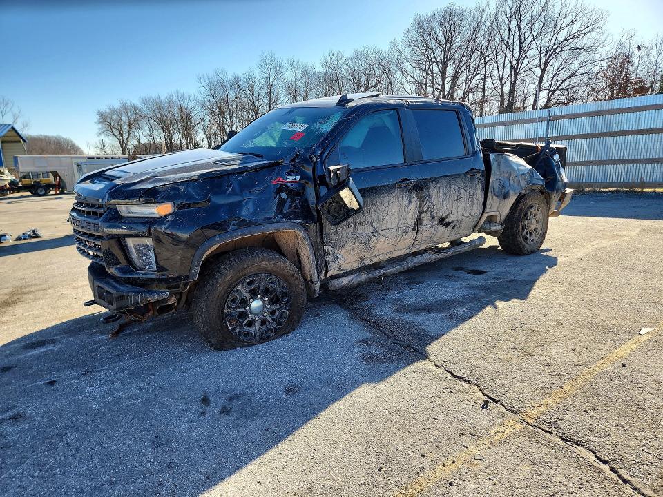 CHEVROLET SILVERADO 2022 with VIN 1GC4YPE73NF303822 - Photo from auction