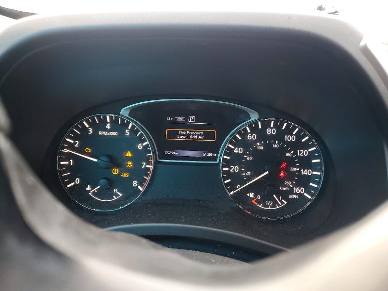 Photo 9 from auction – 2017 NISSAN PATHFINDER with VIN 5N1DR2MM2HC660420