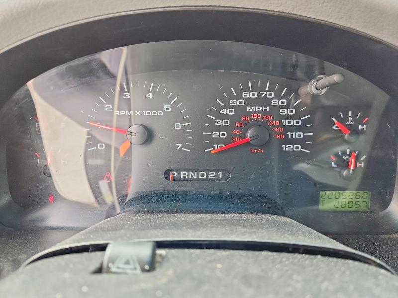 Photo 9 from auction – 2006 FORD F150 with VIN 1FTRX12W86NA83795