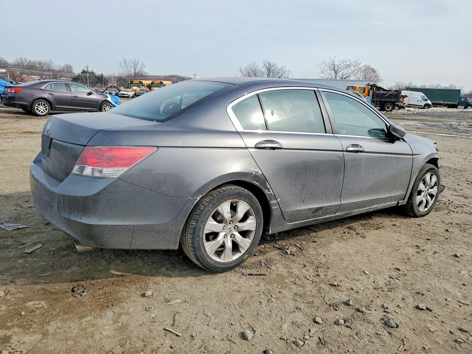 Photo 3 from auction – 2008 HONDA ACCORD with VIN 1HGCP26758A160598