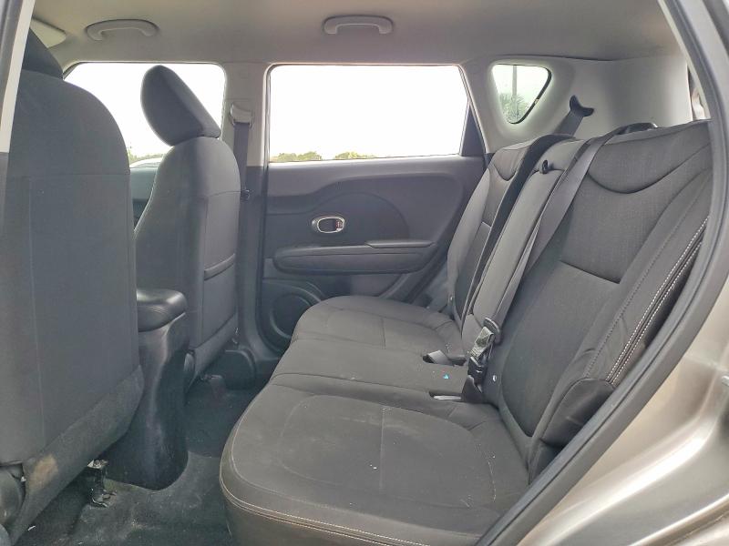 Photo 10 from auction – 2014 KIA SOUL with VIN KNDJN2A27E7024084