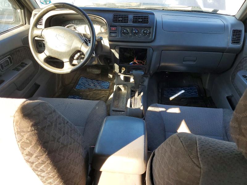 Photo 8 from auction – 2000 NISSAN XTERRA XE with VIN 5N1ED28T6YC506409