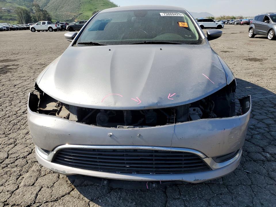 Photo 5 from auction – 2015 CHRYSLER 200 with VIN 1C3CCCAB9FN729863