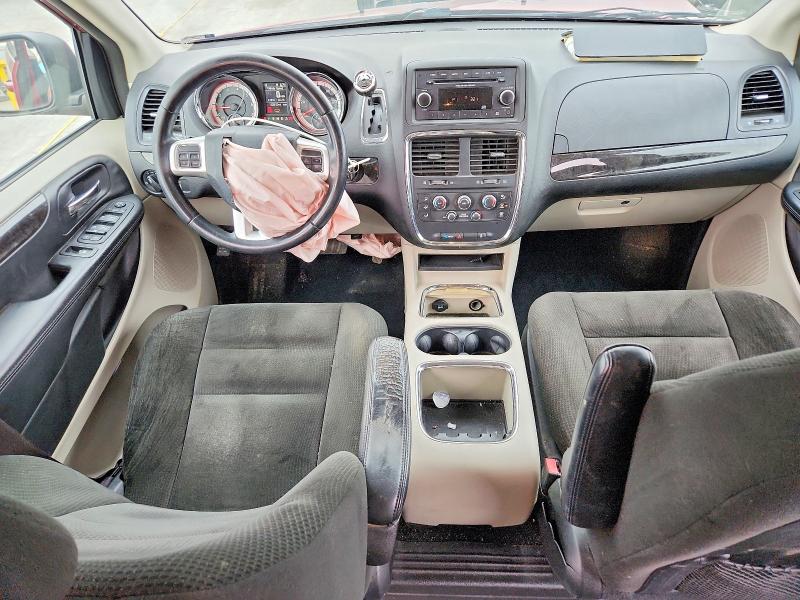 Photo 8 from auction – 2015 DODGE GRAND CARAVAN with VIN 2C4RDGCG2FR591783