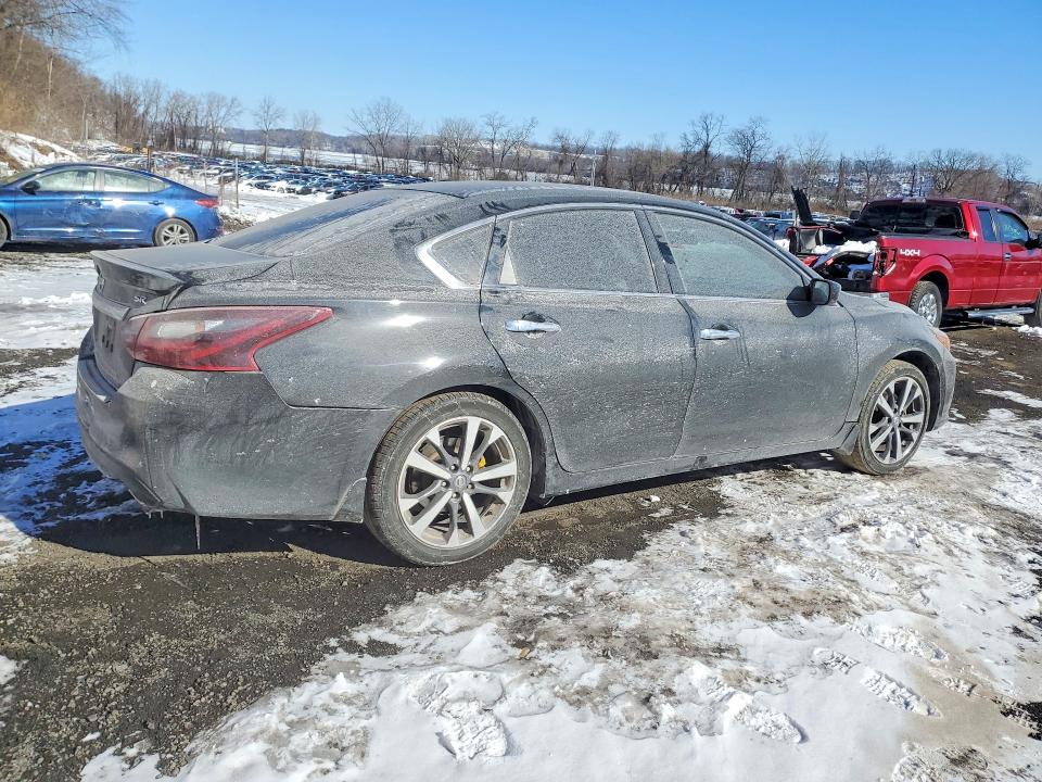 Photo 3 from auction – 2017 NISS ALTIMA with VIN 1N4AL3AP2HN358035