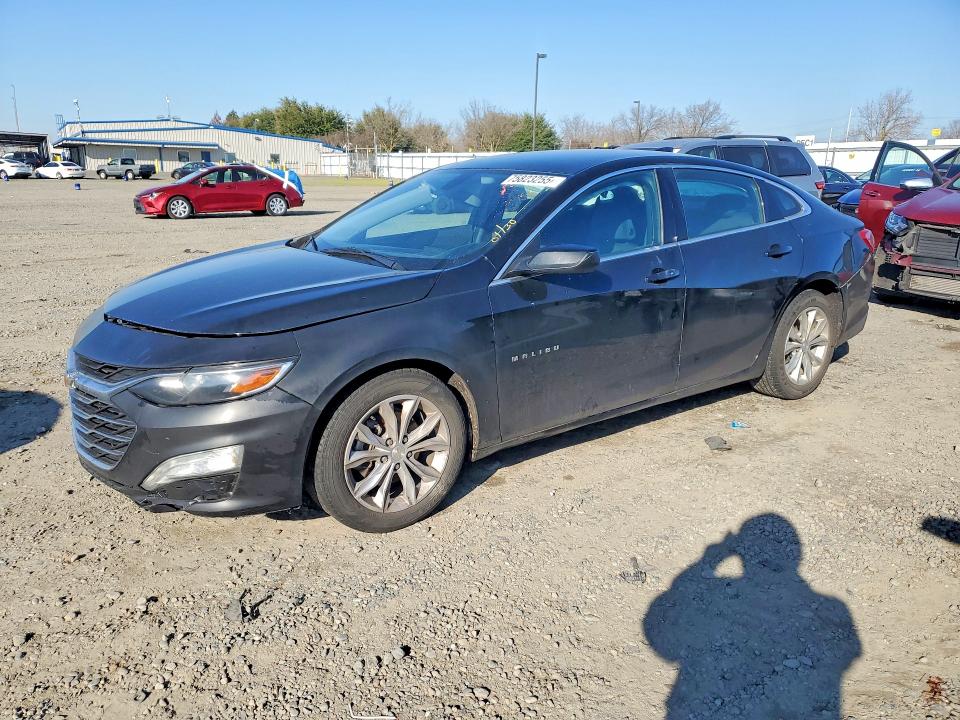 CHEVROLET MALIBU 2020 with VIN 1G1ZD5ST9LF100253 - Photo from auction