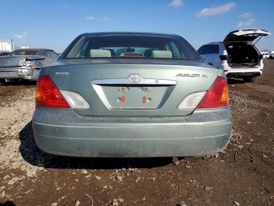 Photo 6 from auction – 2000 TOYOTA AVALON with VIN 4T1BF28B2YU064873