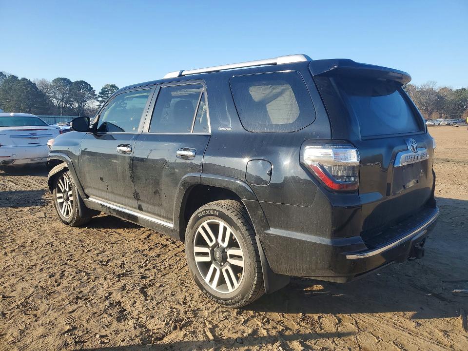 Photo 2 from auction – 2016 TOYOTA 4RUNNER SR with VIN JTEBU5JR3G5376398