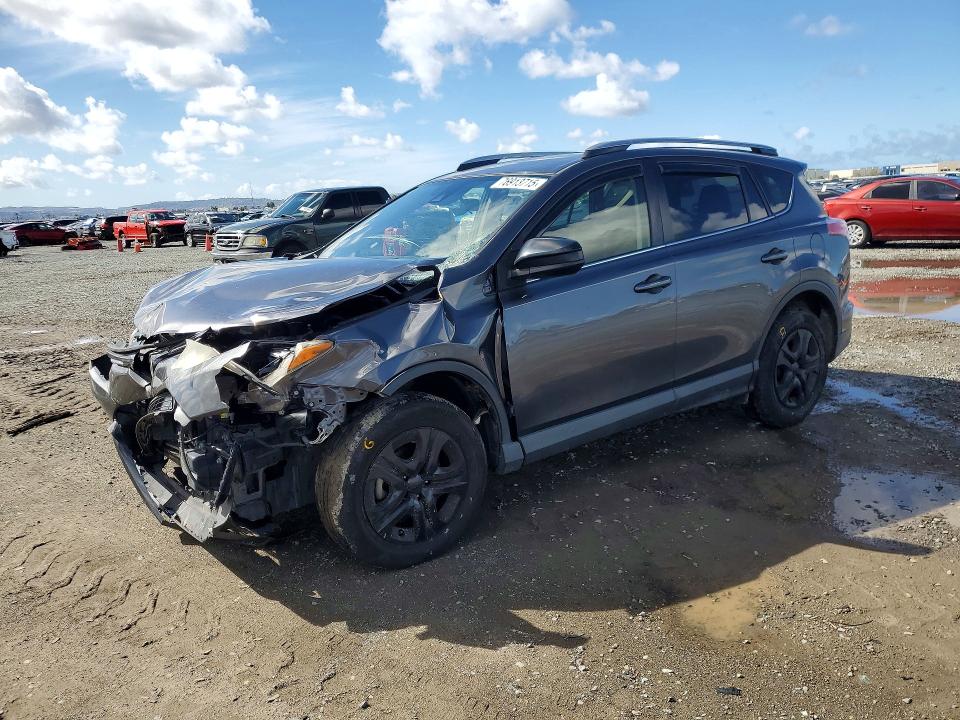 Photo 1 from auction – 2017 TOYOTA RAV4 with VIN JTMZFREV2HJ104283