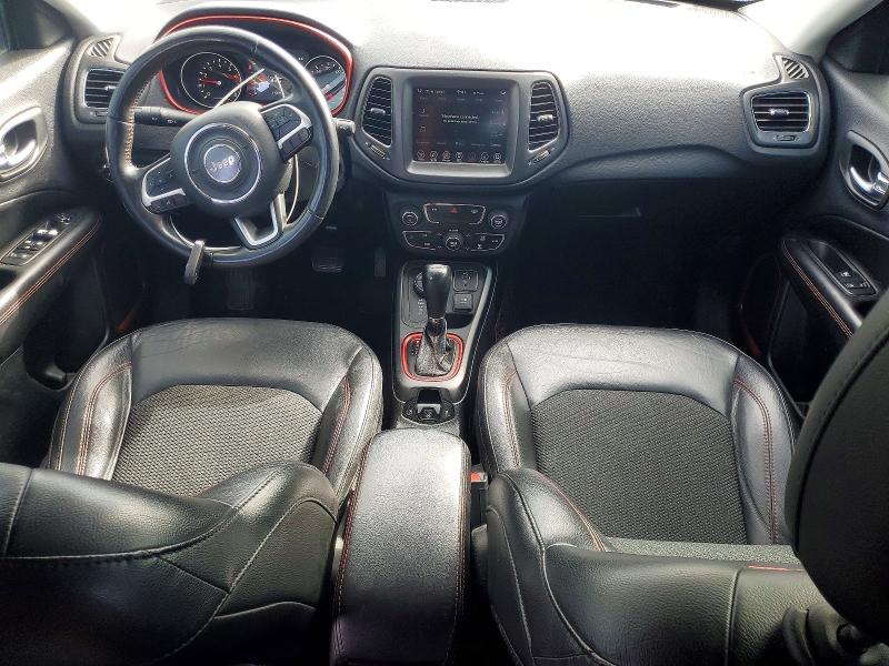 Photo 8 from auction – 2019 JEEP COMPASS with VIN 3C4NJDDB4KT617882