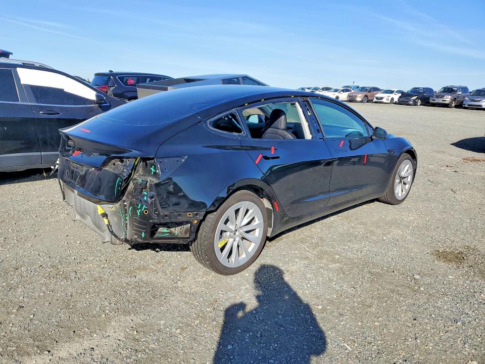 Photo 3 from auction – 2021 TESLA MODEL 3 with VIN 5YJ3E1EA1MF875908