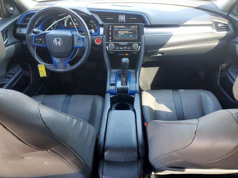 Photo 8 from auction – 2016 HONDA CIVIC with VIN 19XFC1F93GE216374